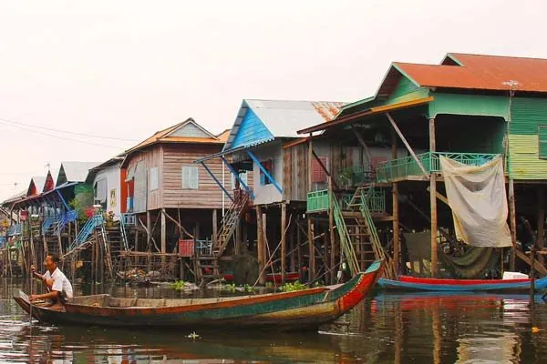 Giorno 4 - Gruppo di Roluos e lago Tonle Sap